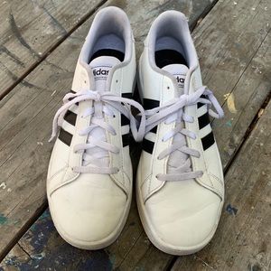 Adidas Grand Court K Boys' Lifestyle Shoes